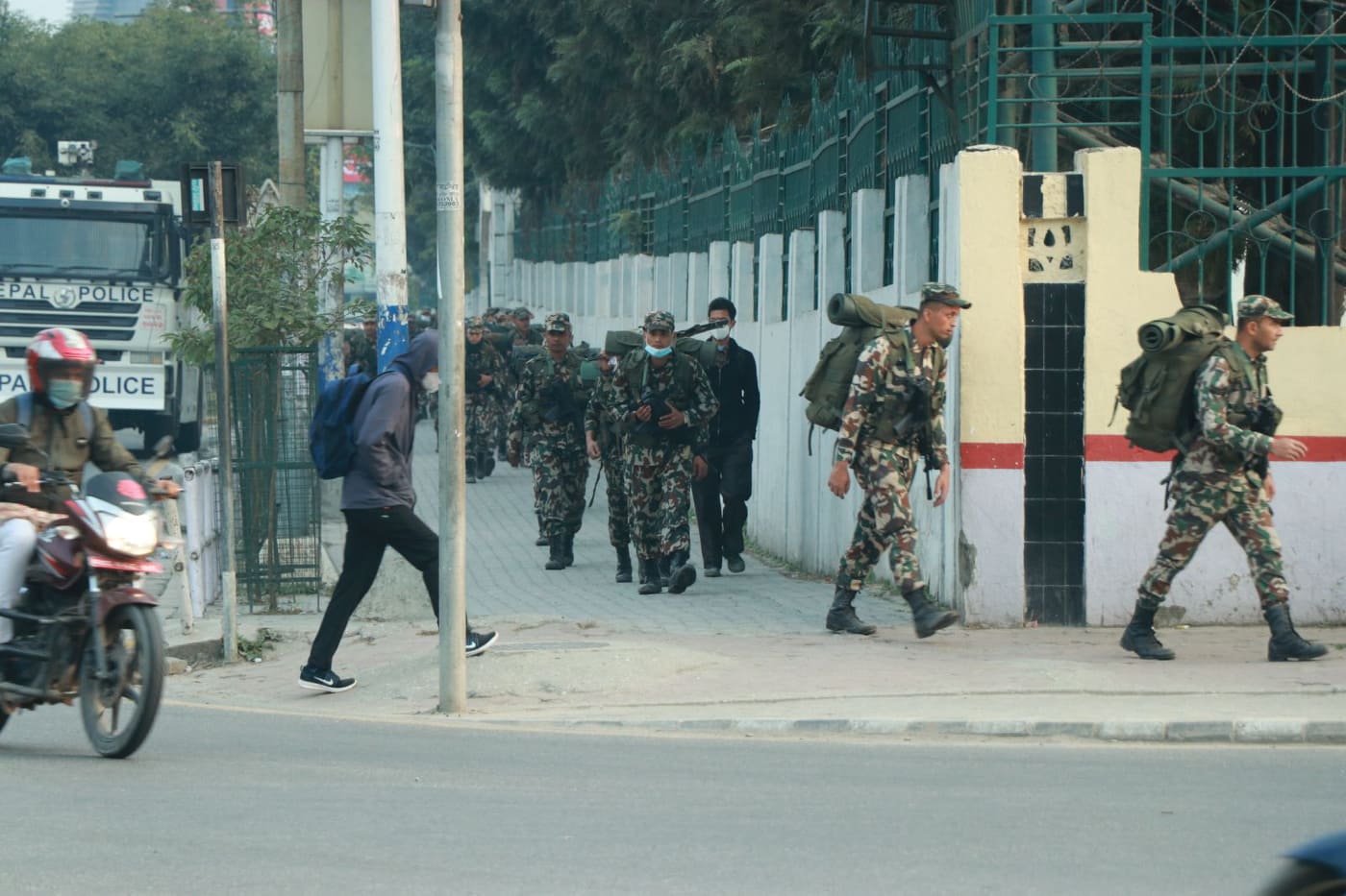 Nepal Band biplav 6 .jpg तस्बिरमा विप्लवकाे नेपाल बन्द, सेना पनि गस्तीमा