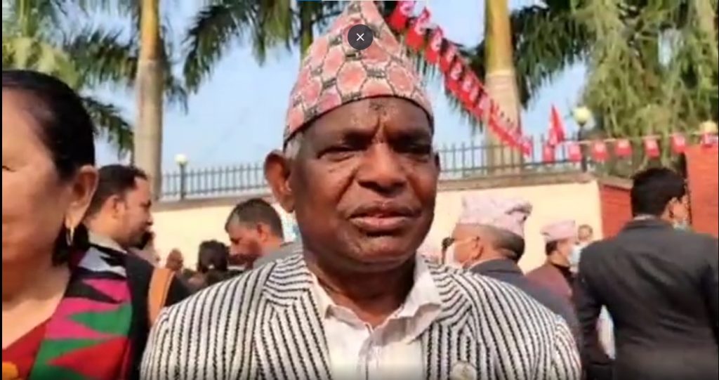 लालबाबु पण्डित भन्छन्- सहमति भए त्याग गर्न तयार छु