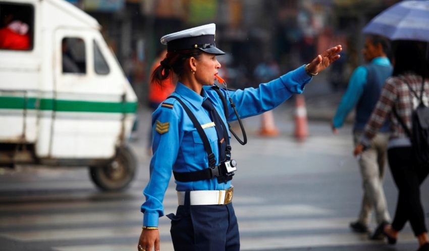 अब ट्राफिक निगरानीमा एआई, नियम मिच्नेलाई कारबाही