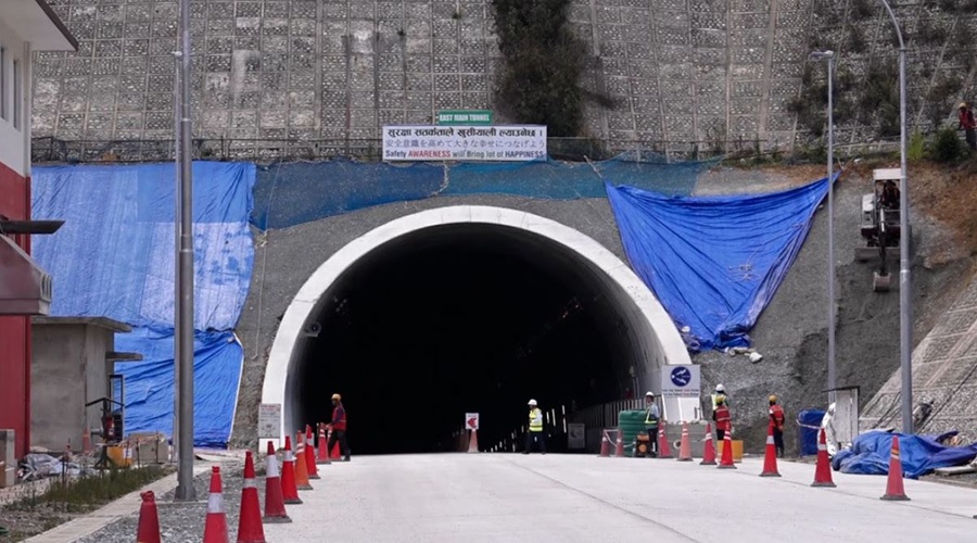 सञ्चालनको अन्तिम तयारीमा नागढुंगा सुरुङमार्ग , कुन सवारी साधनलाई कति शुल्क ?