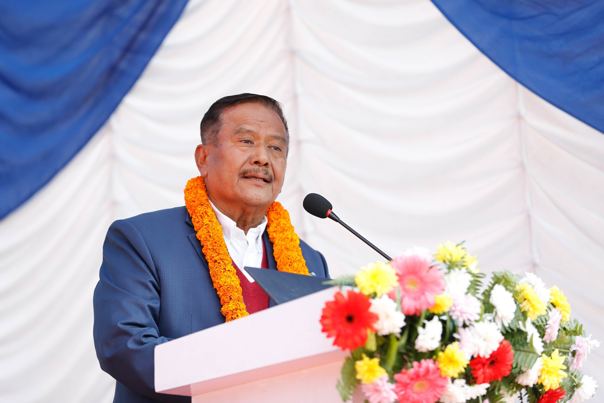 मीनबहादुर गुरुङको ७१ करोड सहयोगमा बाल अस्पतालको नवनिर्मित भवन व्यवस्थापनलाई हस्तान्तरण