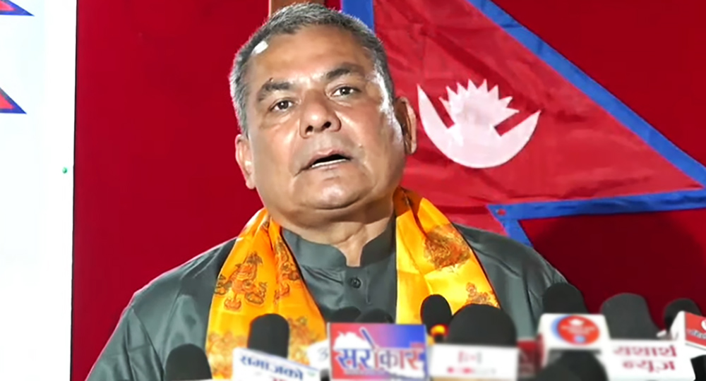 सरकारले गरिब लखटयो, धेरै टिकदैन- दुर्गा प्रसाईं