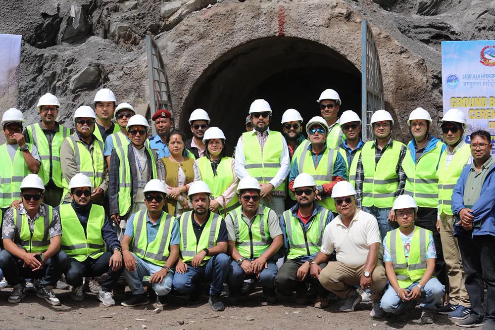डोल्पामा निर्माणाधीन १०६ मेगावाटको जगदुल्ला जलविद्युतको मुख्य सुरुङ निर्माण शुरु